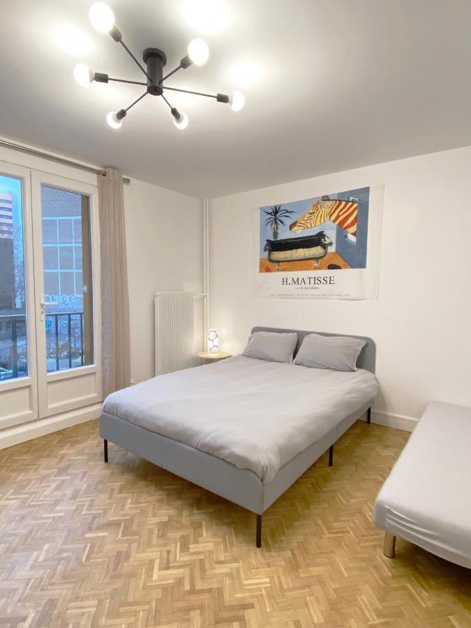 Апартаменти Paris: Agreable Chambre D'Un Grand Artiste Екстер'єр фото